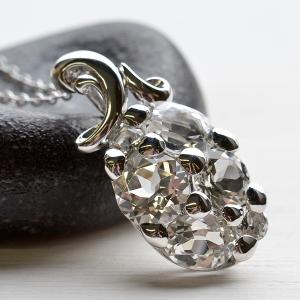 甲州貴石切子 オパール K18YG ペンダントトップ 3.44ct チェッカー彩