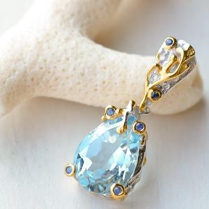 大粒 スイスブルートパーズ ペンダントトップ 深く美しい青が鮮烈に