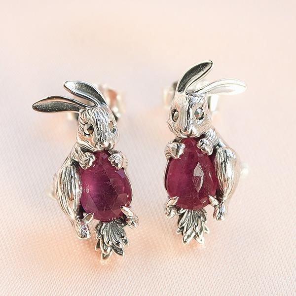 碌山 うさぎとニンジン ルビー ピアス イヤリング 　RP 204E0710 -TY