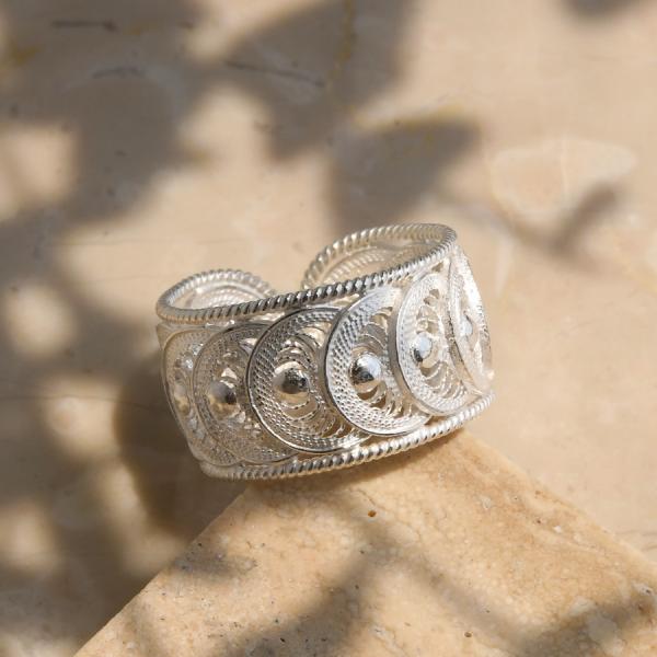 フィリグリー フリーサイズ リング　美しい手仕事の繊細な銀線細工 ジョグジャカルタ KA79 YA1...