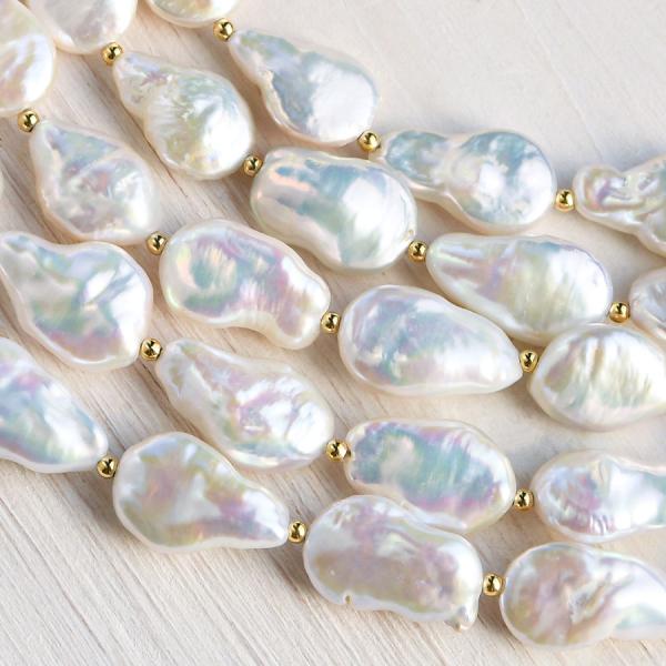 てり特級 バロックパール ネックレス てらてら虹色浮かぶ淡水真珠 ホワイト　母の日