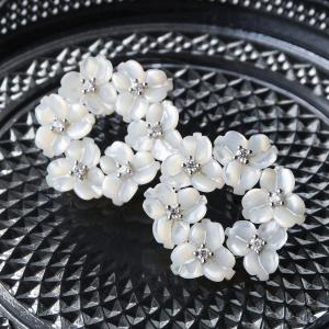 ニイハウシェル 本格 ピアス イヤリングにも交換可 モミ カヘレラニ