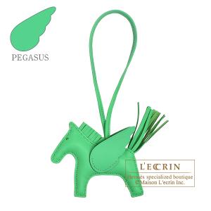 HERMES（エルメス） ロデオチャームペガサスPM エトゥープ