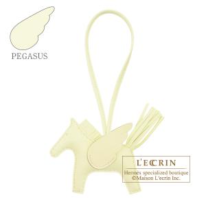 エルメス バッグチャーム バディ カプシーヌ/ゴールド ラムスキン