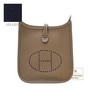 美品プラダサフィアーノメタルジップアラウンド長財布ラウンドファスナー長 PRADA（プラダ） 美品 サフィアーノ メタル ジップアラウンド長財布