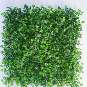 フェイクグリーン 壁掛け 人工芝 UVカット 紫外線対策 耐候性 耐摩耗性 ウォールグリーン インテリア 屋外対応 自由に組み合わせ 取り付け簡単 アレンジ自由