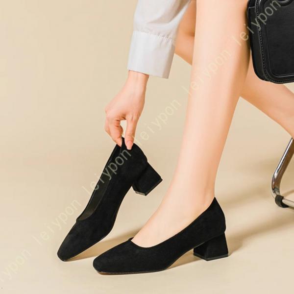 痛くない スクエアカット スクエアトゥ チャンキーヒール パンプス 黒 太ヒール 脱げない レディー...