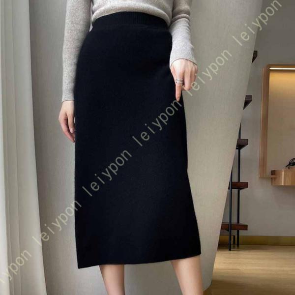 ニットスカート レディース 秋冬 厚手 ストレッチ 伸縮性 ロングスカート 大人 上品な印象 ほんの...