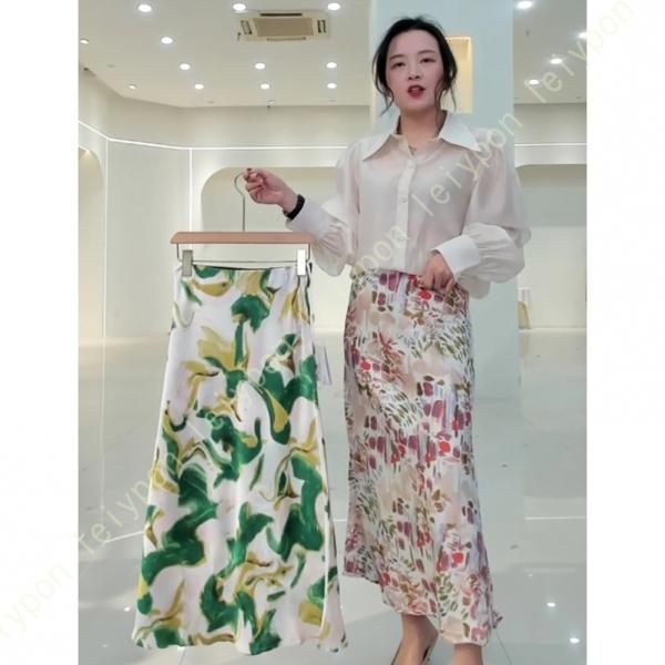 スカート 花柄 レディース 夏 ツルツル 光沢感 爽やか ハイウエスト フラワースカート シフォン ...