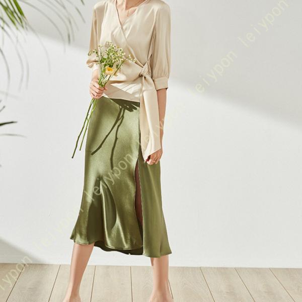 フレアスカート ハイウエスト レディース ロングスカート サテン 光沢 ツルツル 滑らか 脚長 Aラ...