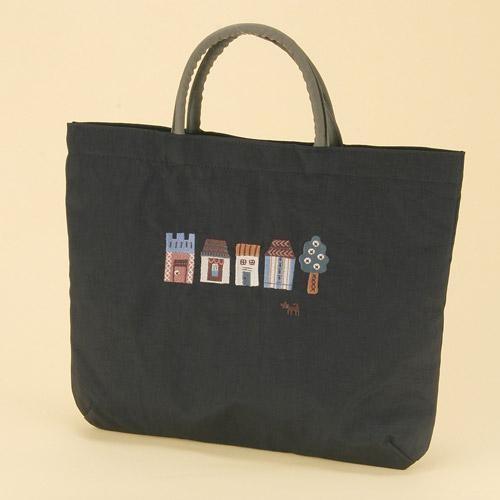 俣野温子（またのあつこ）ATSUKO MATANO 刺繍バッグ ハウス ブラック