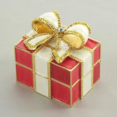 プレゼントボックスオルゴール 赤箱＋白リボン