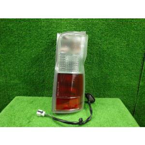 キャラバン CBA-SGE25 右テールランプ    イチコー4922 26550-VW025  8...