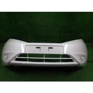 ノート DBA-E12 FバンパーASSY QAB 白  フォグ無し用 62022-3VA1B  8...