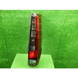 ノア DBA-ZRR85W 右テールランプ イチコ 28-231 81551-28550  8393