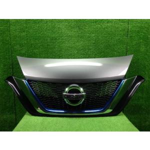 ノート DAA-HE12 ラジエータグリル KAD ガンメタリック  カメラ付/カラーパネル付 62...