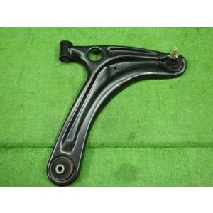 エブリィ 3BD-DA17V 右Fロアアーム     45201-64P00  8534