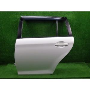カローラフィールダー DBA-NZE164G 左RドアASSY 040 白   67004-1334...