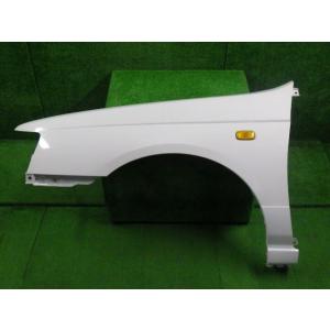 ブルーバード GF-ENU14 左Fフェンダー QM1 白   63101-8E030  9072