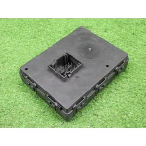 VW ティグアン LDA-5NDFGF  3Q0959435L  9172