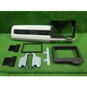 Ｎ−ＢＯＸ 6BA-JF4 ナビ廻りパネル   9176