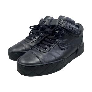 シャネル　G39982 Y56536 42サイズ　スニーカー　ブラックホワイト CHANEL（シャネル） スニーカー ココマーク G39982 Y56536 K5850 38