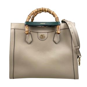 極美品✨️ 箱付 グッチ 折り財布 ディズニードナルド GGスプリーム GUCCI グッチ×ディズニーコラボ 長財布 ジップアラウンド