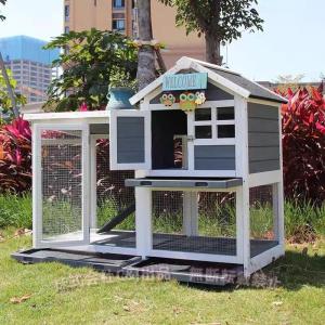 屋外ウサギケージ 木製鶏小屋兼用 ウサギバニーケージ 犬猫 リス ハムスター C&J（株) 屋外二層 フラット 換気ドア 取り外し可能トレイ付き 掃除簡単