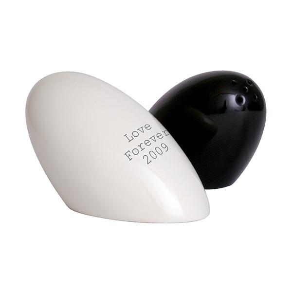 名入れ プレゼント シャトル ソルト＆ペッパーシェーカーズ ホワイトブラック 開店祝い シック 飲食...