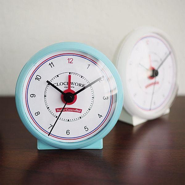 電波時計 目覚まし時計 置き時計 置時計 CAROL