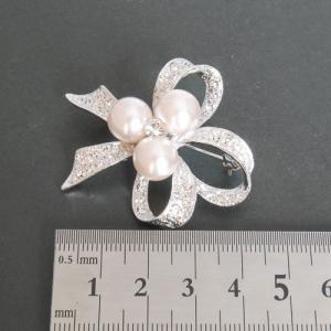 ブローチ (br53) リボン 卒業式 入学式...の詳細画像3