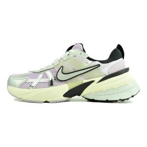 NIKE ナイキ V2K RUN スニーカー　サミットホワイトメタリックシルバー Nike Wmns V2K Run “Summit White/Metallic Silver”が国内4月16