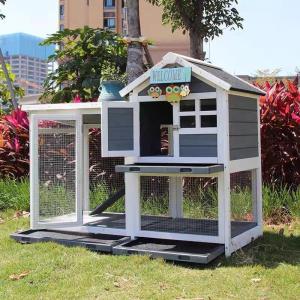 屋外ウサギケージ 木製二層 チキン小屋風 取り外しトレイ 犬猫リスハムスターにも対応 換気ドアで快適 飼育がしやすい屋外小動物ハウス