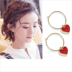 CELINE（セリーヌ） [正規ラッピング済] ピアス トリオンフ アシンメ