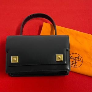 HERMES ほぼ未使用 袋付き ○K 刻印 エルメス ヴィンテージ HERMES ほぼ未使用 袋付き ○K 刻印 エルメス ヴィンテージ