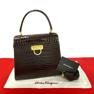 極 美品 Salvatore Ferragamo サルヴァトーレフェラガモ ヴィンテージ ヴァラ 金具 レザー ショルダーバッグ ポシェット ブラウン 24118 極 美品 Salvatore Ferragamo サルヴァトーレフェラガモ ヴィンテージ