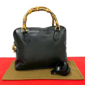 CELINE ほぼ未使用 セリーヌ ヴィンテージ サークル ロゴ レザー CELINE ほぼ未使用 セリーヌ ヴィンテージ サークル ロゴ レザー