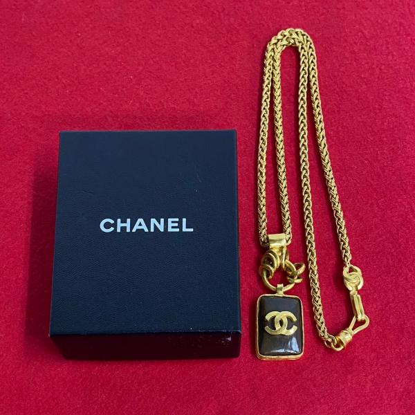 ほぼ未使用 箱付 コメあり CHANEL シャネル 97A 刻印 ココマーク ロゴ ウッド ネックレ...