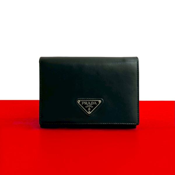 極 美品 PRADA プラダ 三角ロゴ 金具 レザー 本革 二つ折り 財布 ミニ ウォレット 札入れ...