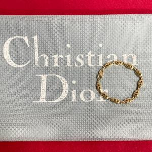 極 美品 Christian Dior ディオール CD ロゴ モチーフ チェーン ブレスレット バングル アクセサリー レディース ゴールド 25114｜linkvintage