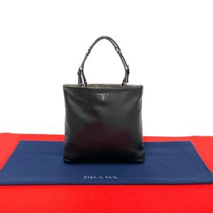 PRADA 極 美品 希少品 プラダ 三角ロゴ 金具 レザー 本革 ベルト金具 