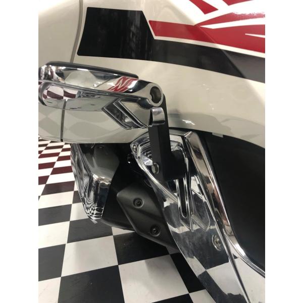 Spyder RT用乗客用フロアボード・ライザー2010〜2020