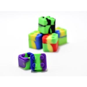 サイコロ型シリコンケース