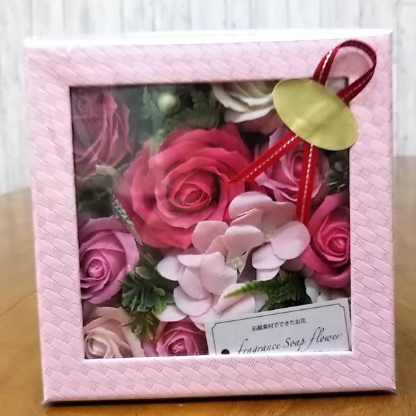 ソープフラワーのボックス　中　1