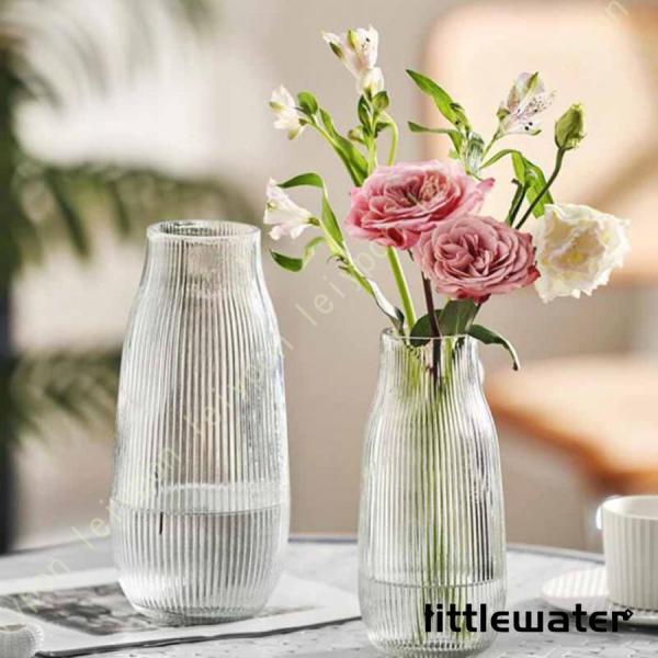 花瓶 フラワーベース 北欧 一輪挿し おしゃれ 円筒型 卓上花瓶 インテリア 飾り瓶 美しい 生け花...