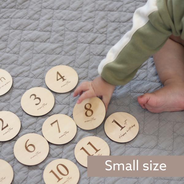 マンスリーカード ミニ 13枚セット 7cm ましかく 丸 真四角 ベビー 赤ちゃん 丸 木製 1m...