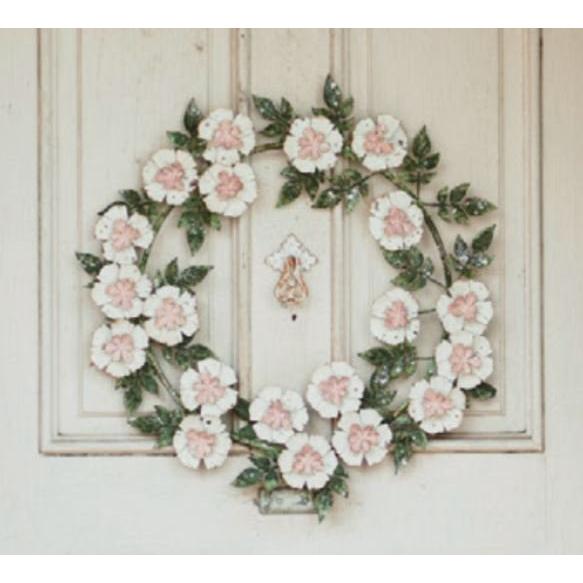 輸入雑貨 Metal Wreath ホワイトフラワー 壁飾り アイアン リース 花柄 ウォールデコレ...
