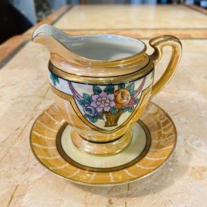 ノリタケ オールドジャパン コバルト 金盛藍線帯華装飾紋 カップ