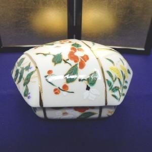 賞美堂 有田焼 春秋文三段重（小） : リビングT&S - 通販 - Yahoo