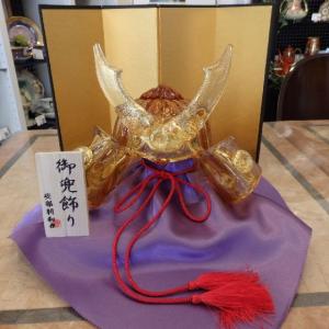 端午の節句】賞美堂「兜絵の飾り皿」五月節句 端午 男の子 祝事